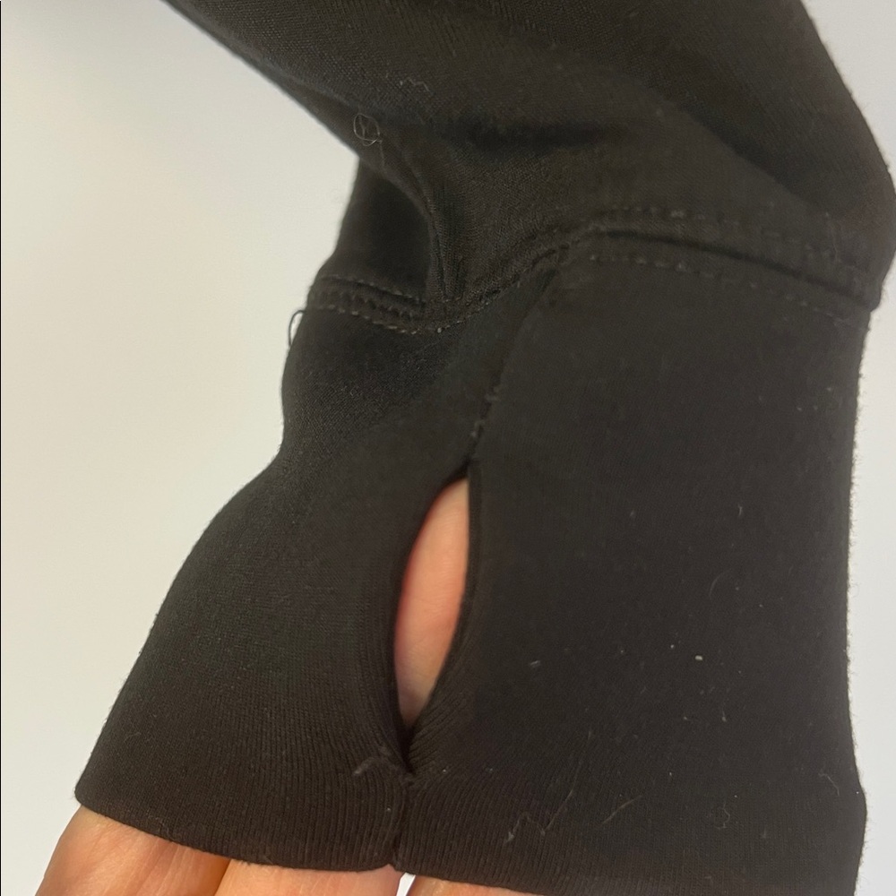 Black Women's Cropped Sweatshirt - Picture 4 of 6